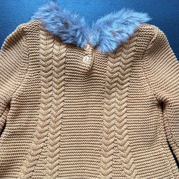 Christian Siriano Mustard Knit Long Sleeve Dress Faux Fur Collar Size 24 Months - Picture 6 of 9